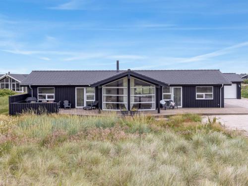 Lokken House | Holiday Home Lennart - 300m from the sea by Interhome