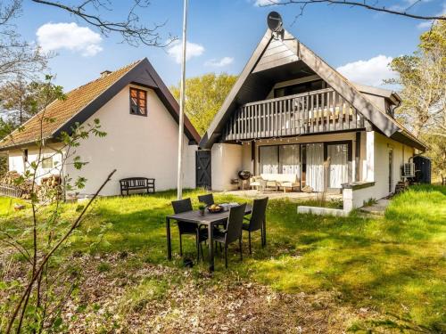 Agger House | Holiday Home Loic - 400m to the inlet by Interhome