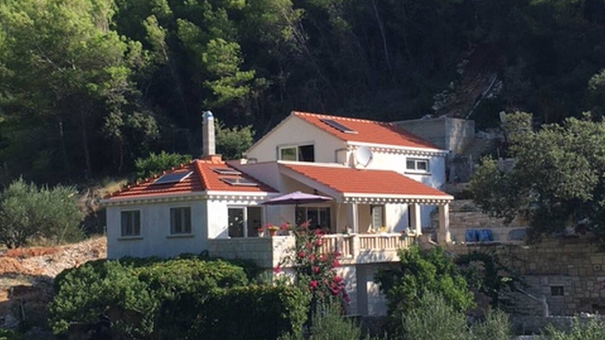 Zrnovo House | Holiday Home Maja - Four bedroom house with sea view