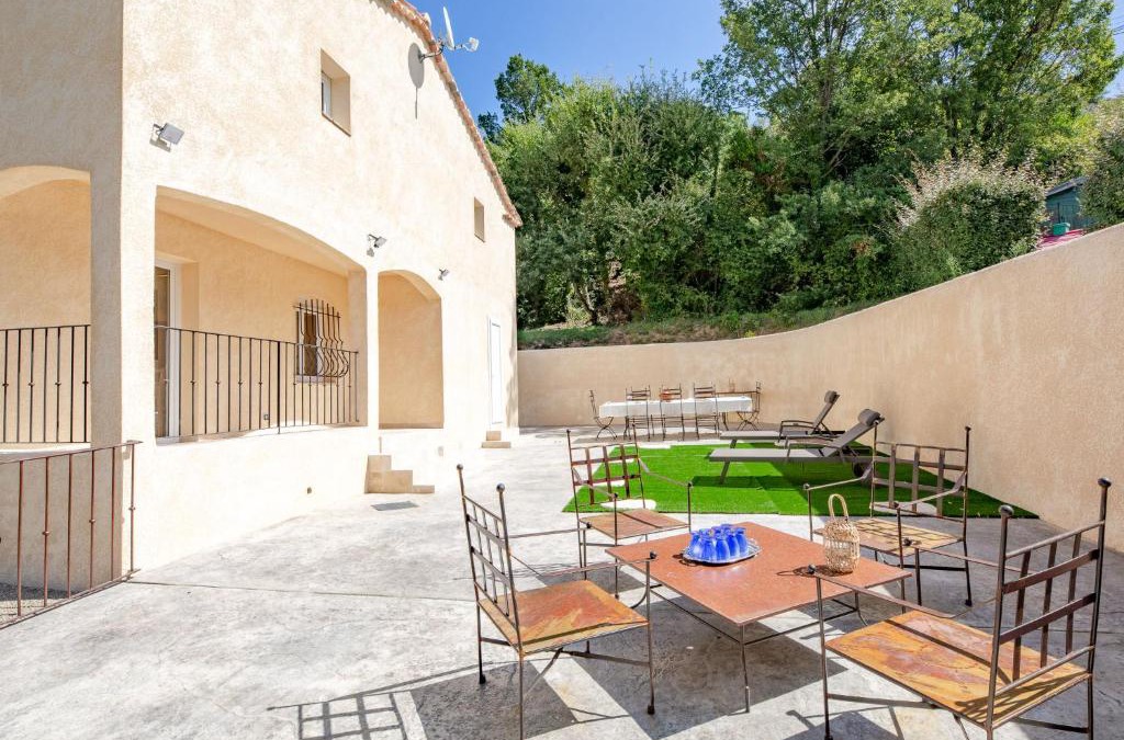 Bauduen House | Holiday Home Malanuit by Interhome