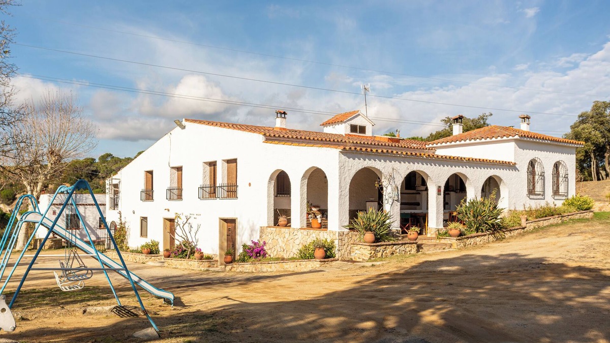 Palafolls House | Holiday Home 'Masia Mas Bolet' with Mountain View, Private Pool and Private Terrace