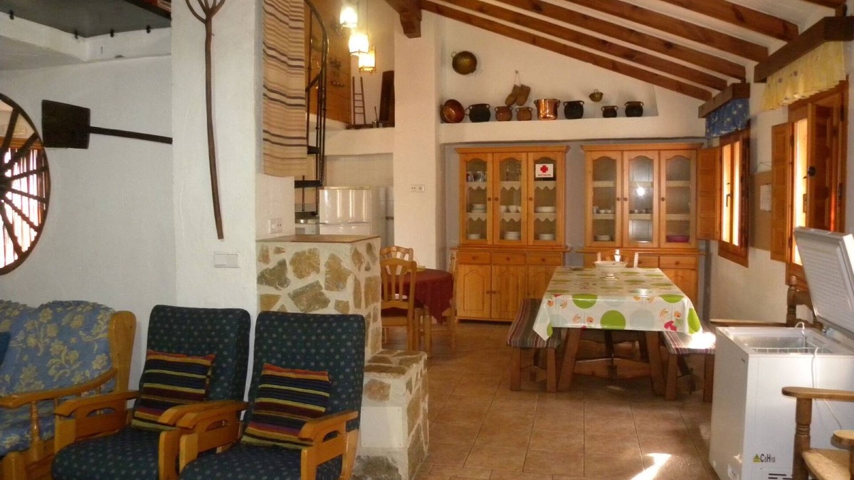 Moratalla House | Holiday Home 'Molino 1' with Mountain View, Wi-Fi and Air Conditioning