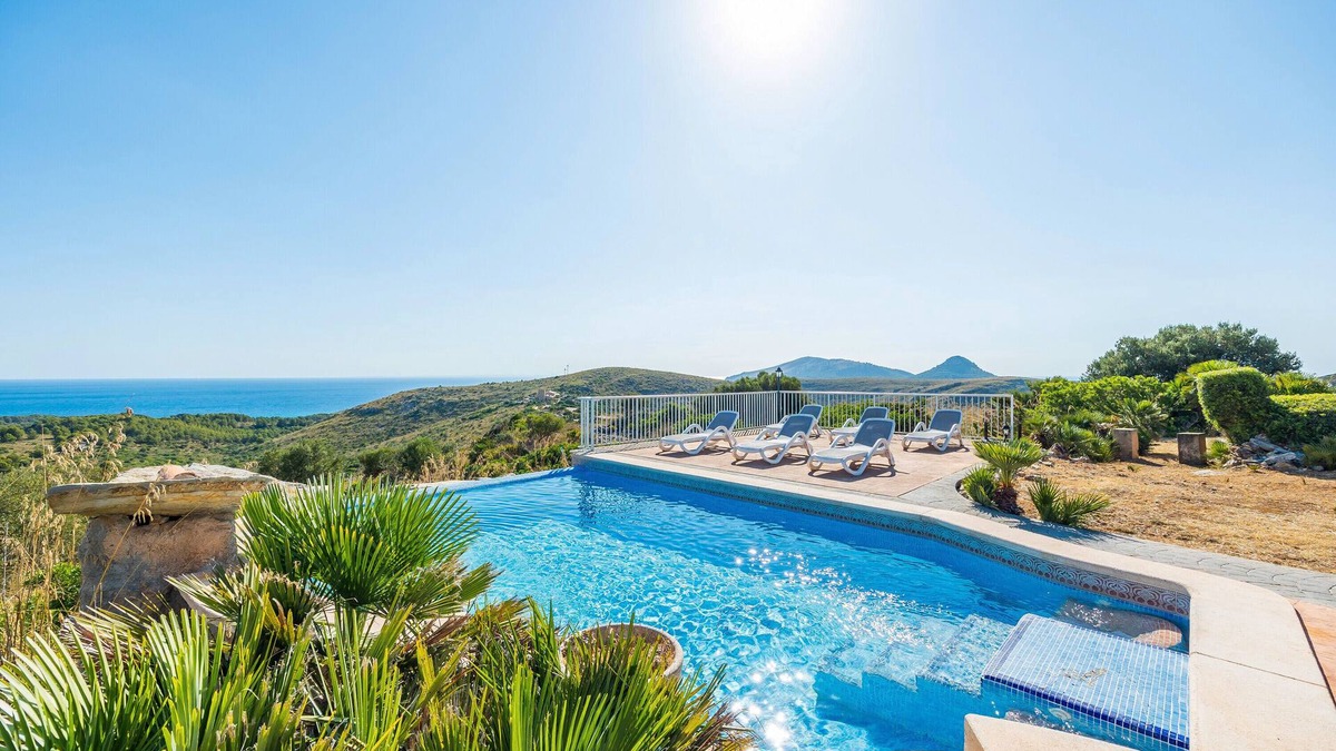 Arta House | Holiday Home 'Na Moli' with Sea View, Private Pool and Wi-Fi