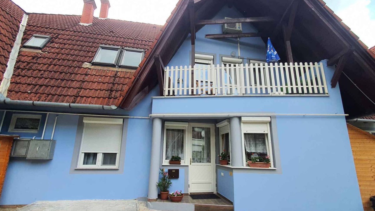 Balatonfoldvar House | Holiday home near the water