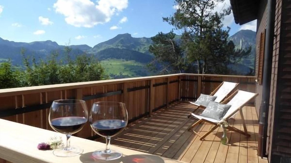 Wildhaus-Alt St. Johann House | Holiday home "Oberguet" with mountain view