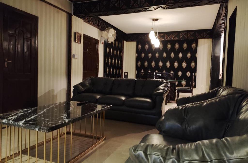 Murree House | Holiday home On The rocks