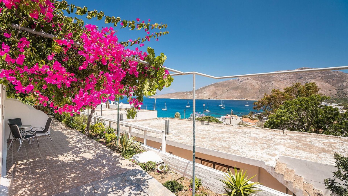 Tilos House | Holiday Home 'Panorama Tilos Apt B' with Sea View, Wi-Fi and Air Conditioning