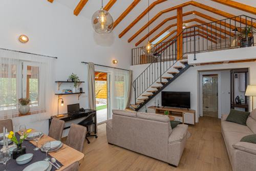 Sibenik Villa | Holiday Home Parona