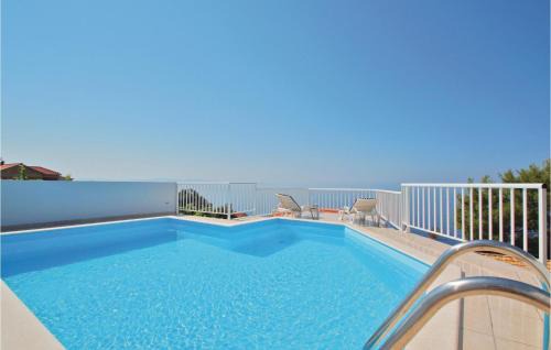 Orebic House | Holiday Home Peljesac-Dingac-Potocine With Outdoor Pool