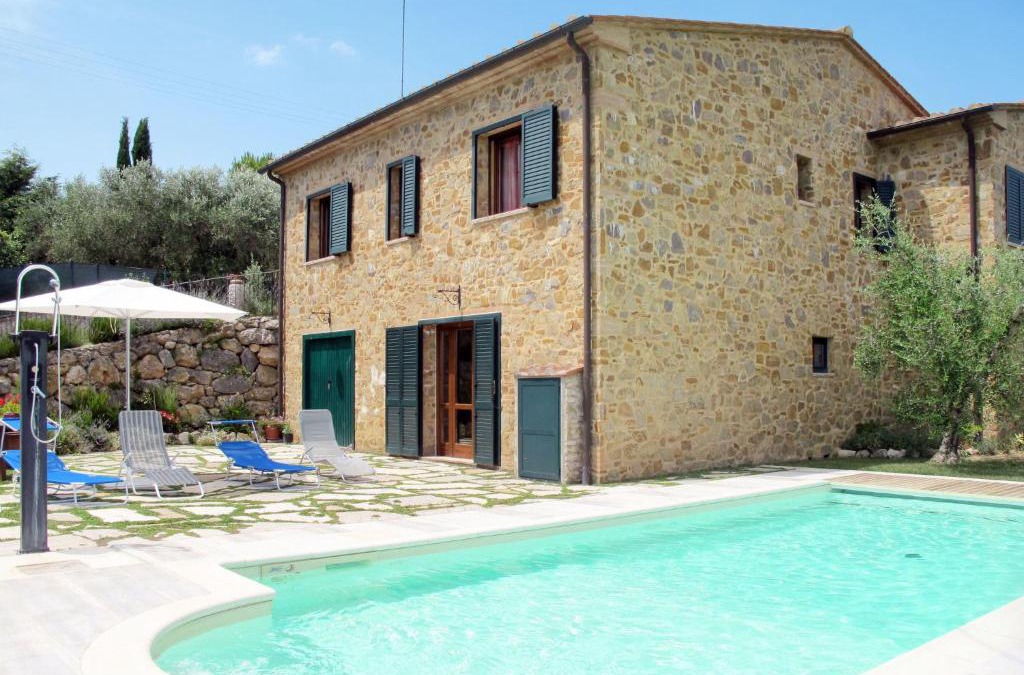Castel San Gimignano House | Holiday Home Rustico Cavernoso by Interhome