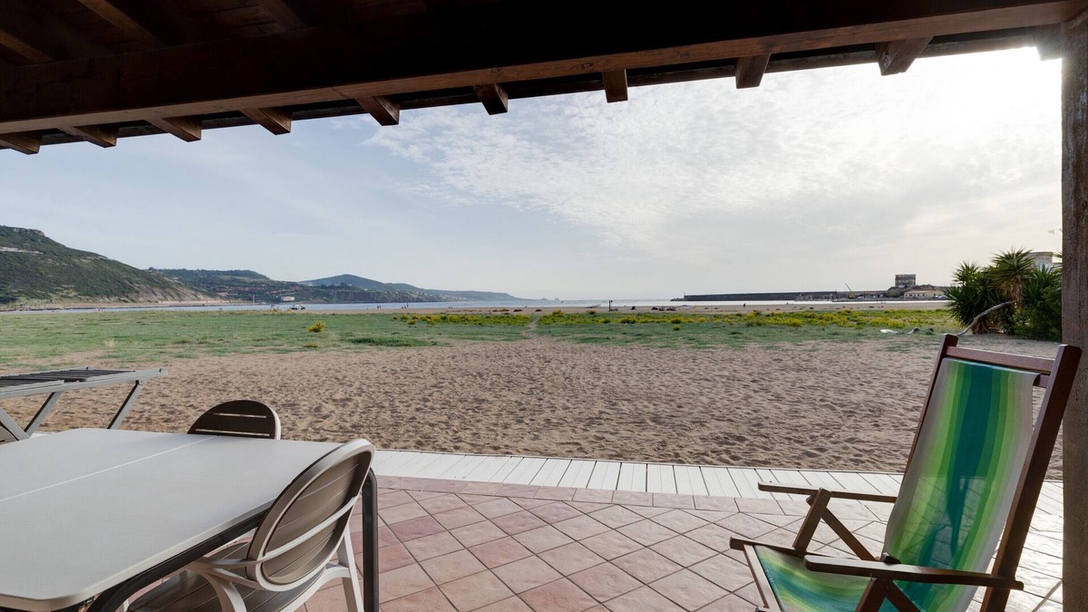 Bosa Marina House | Holiday Home ‘Residenza Solemar - App 12’ with Sea View, Wi-Fi