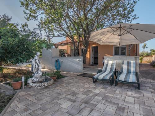 Valbandon House | Holiday Home Ruza by Interhome