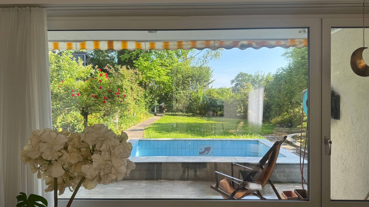 Wettswil House | Holiday home "Silent Escape" with sauna, paddling pool