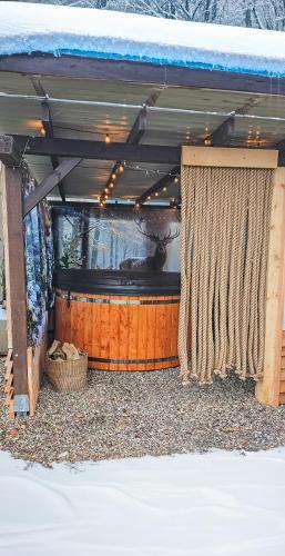 gmina Wolin House | Holiday Home Small Vegas- JACUZZI AND GARTEN FOR EXCLUSIVE USE