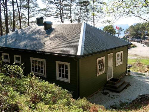 Hyllestad House | Holiday Home Solsvika by Interhome
