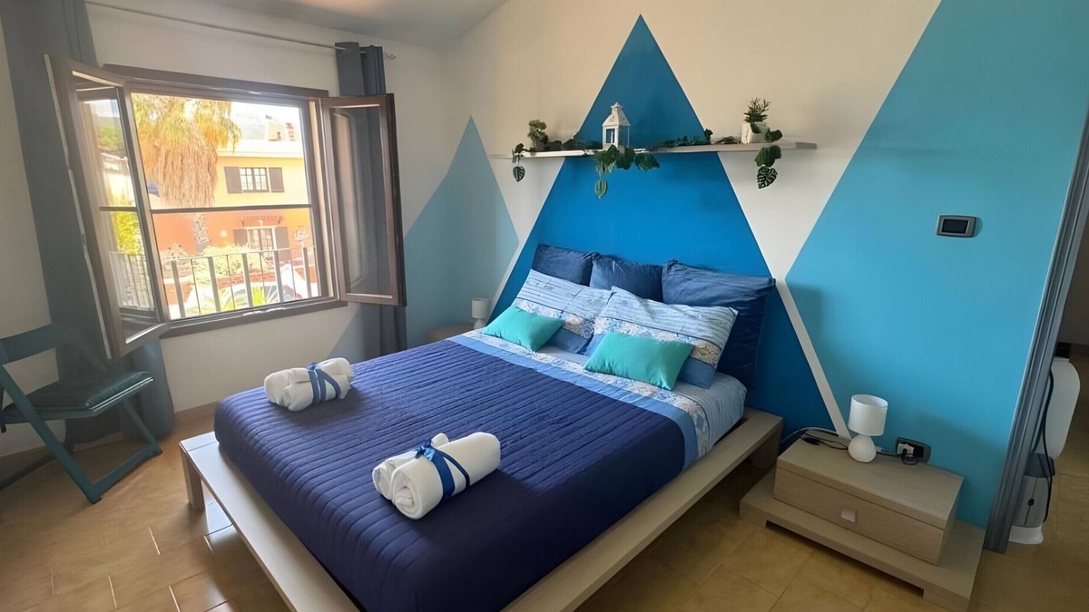 Torre degli Ulivi House | Holiday Home 'Sud Sardinia 15' with Mountain View, Private Garden and Wi-Fi