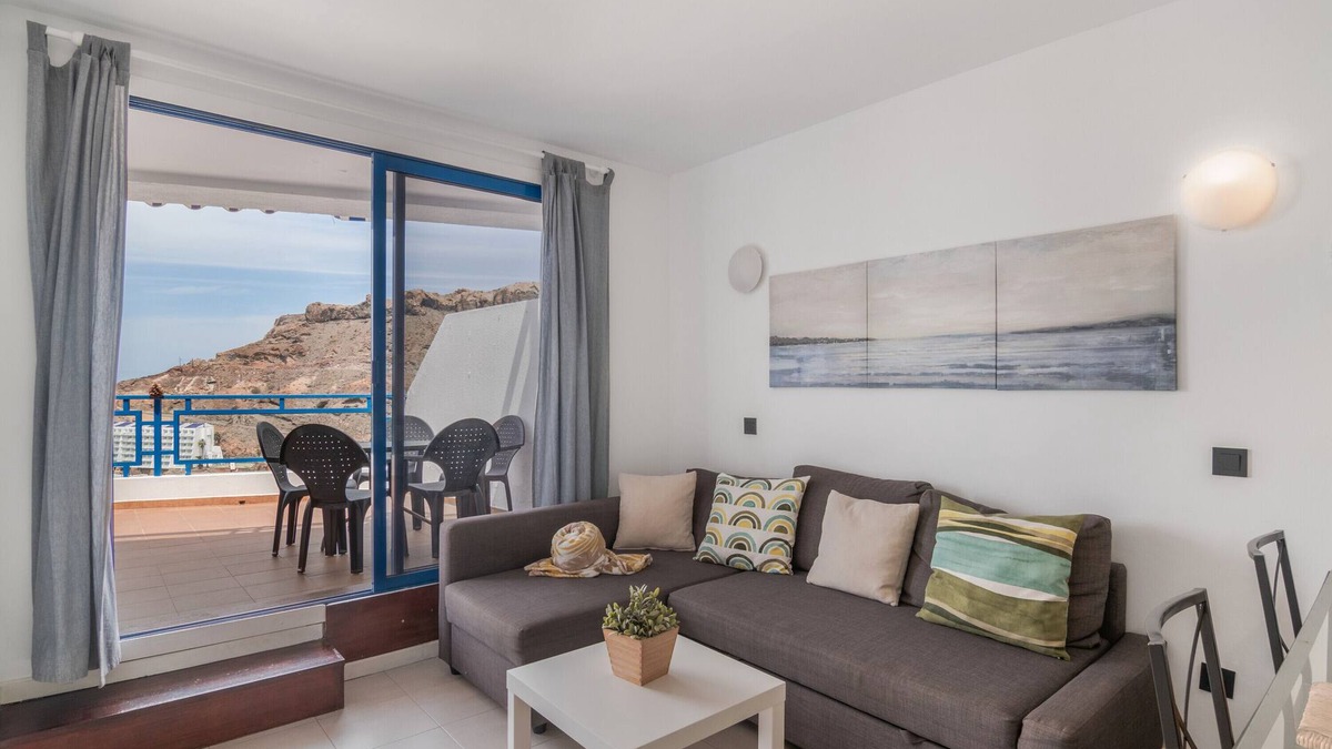 Taurito House | Holiday Home 'Taurito Big Terrace' with Sea Views, Shared Pool and Wi-Fi