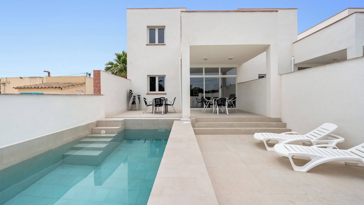 El Ligallo del Ganguil House | Holiday Home 'Trabucador' with Mountain View, Wi-Fi and Air Conditioning