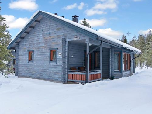 Akaslompolo House | Holiday Home Tunturitähti by Interhome