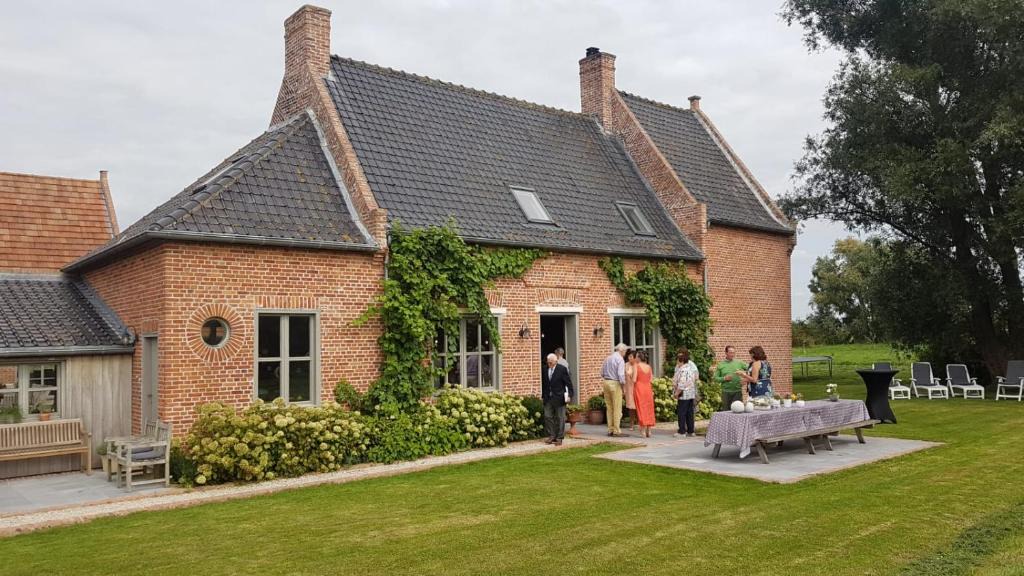 Kaaskerke House | Holiday Home Victoria Fields