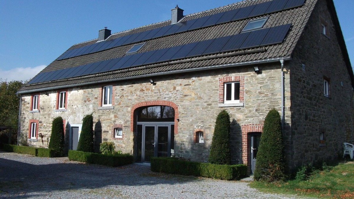 Sourbrodt House | Holiday Home with Sauna in Sourbrodt