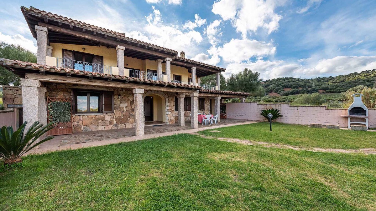 San Giorgio-Librino-San Giuseppe la Rena-Zia Lisa-Villaggio Sant'Agata House | Holiday home with barbecue