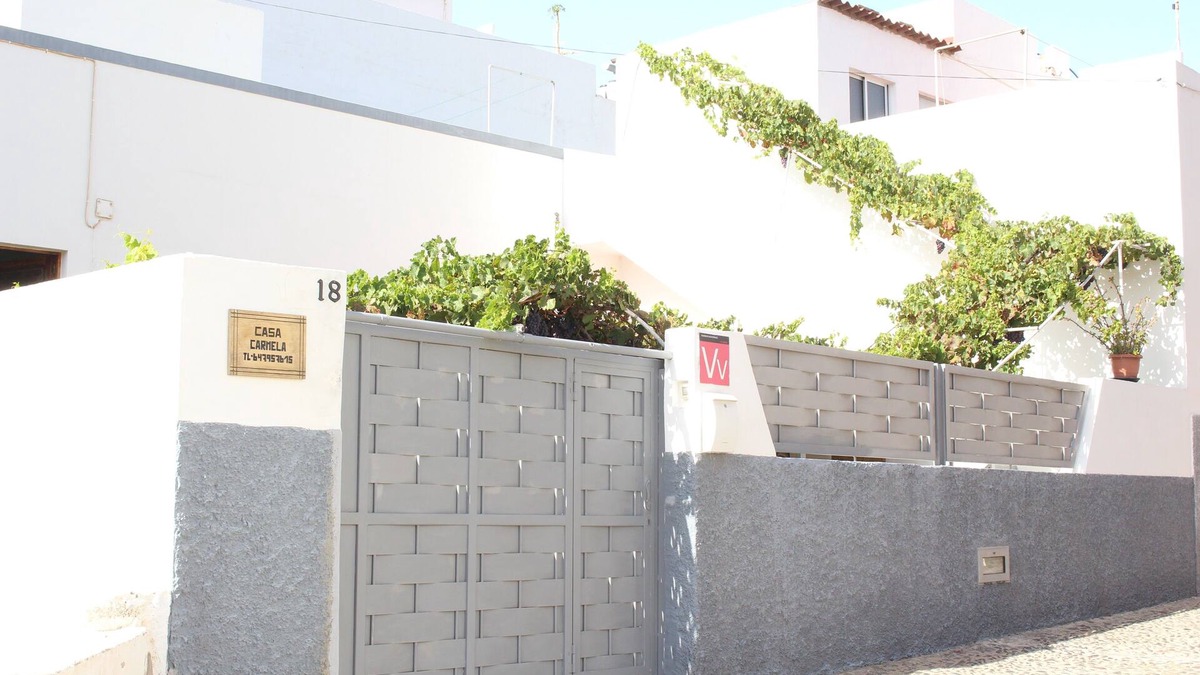Agaete House | Holiday home with garden in the center of Agaete: Casa Carmela