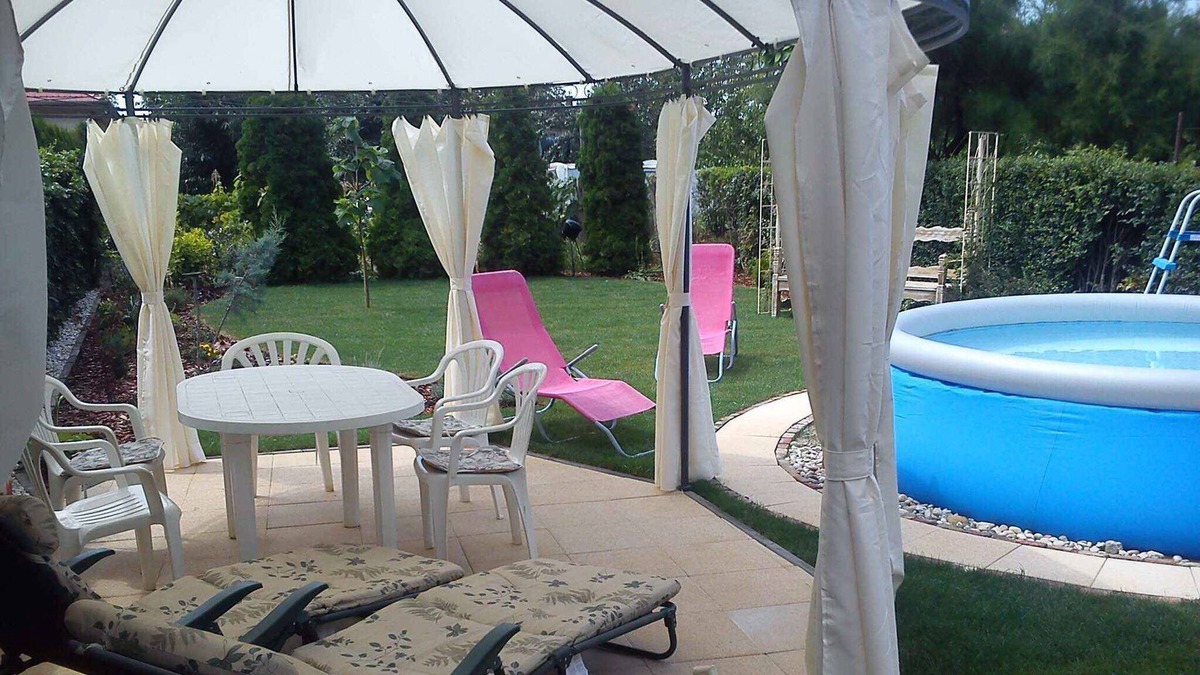 Balatonboglar House | Holiday home with beautiful garden