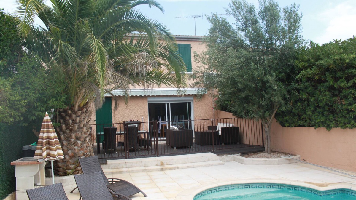 Marseillan Villa | Holiday Home With Pool In Marseillan