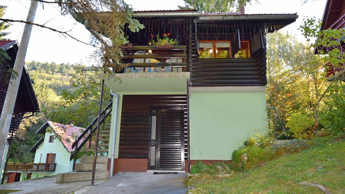 Vrbovsko House | Holiday home Zdenko, (16584), Hajdine, hr