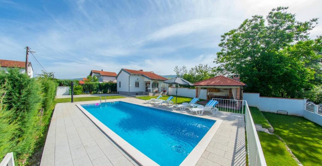 Blagaj House | Holiday Home ZLATAR next to Buna river