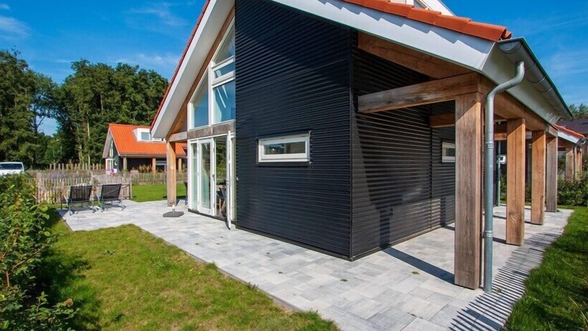 Renesse Villa | Holiday home Zonnedorp 20, "Beach Kamp"
