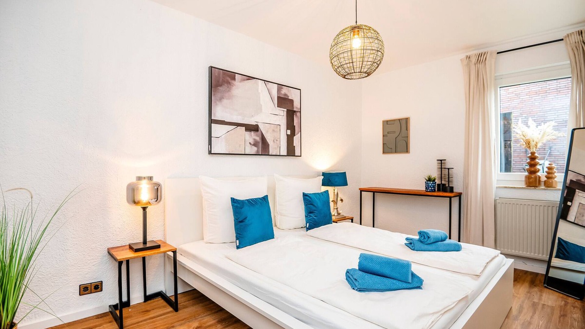 Xanten House | Holiday Home 'Zum Wohlfühlen In Xanten' with Private Garden, Balcony and Wi-Fi