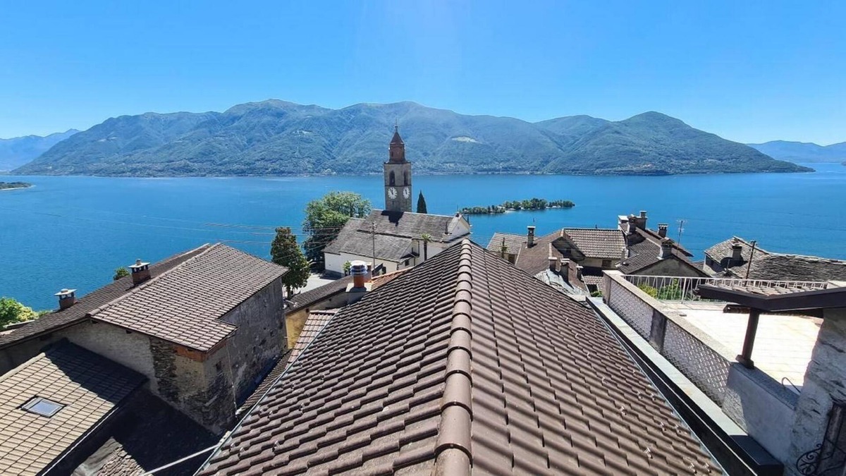 Ronco sopra Ascona House | Holiday house Ronco sopra Ascona for 4 - 8 persons with 4 bedrooms - Holiday house