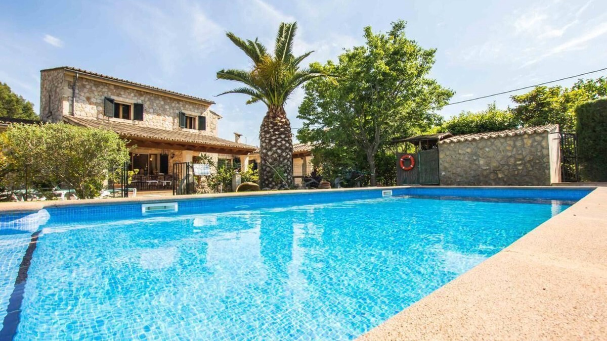 Alaro House | Holiday house Alaro for 1 - 6 persons with 3 bedrooms - Holiday home