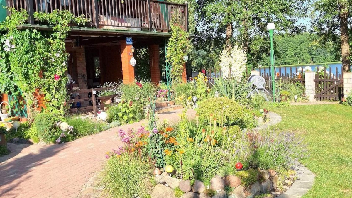 Barczewo House | Holiday house Barczewo for 1 - 4 persons with 3 bedrooms - Holiday home