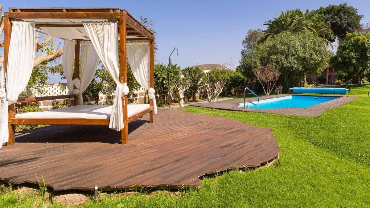 Arucas House | Holiday house Cruz de Pineda for 1 - 10 persons with 5 bedrooms - Holiday home