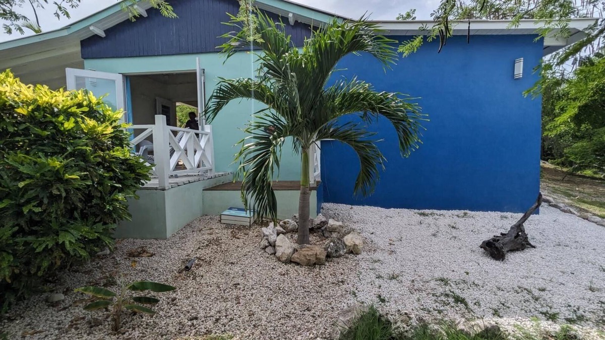 Soto House | Holiday house Sint Willibrordus for 1 - 2 persons with 1 bedroom - Holiday home