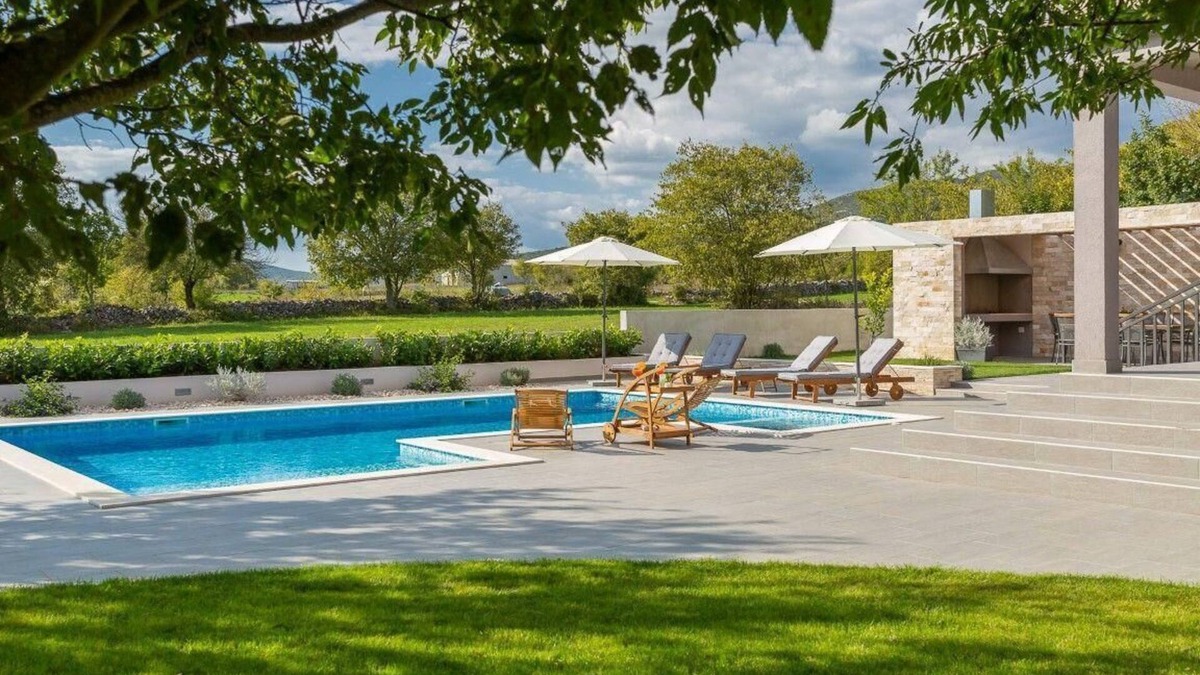 Dicmo House | Holiday house Dicmo for 1 - 6 persons with 3 bedrooms - Holiday house