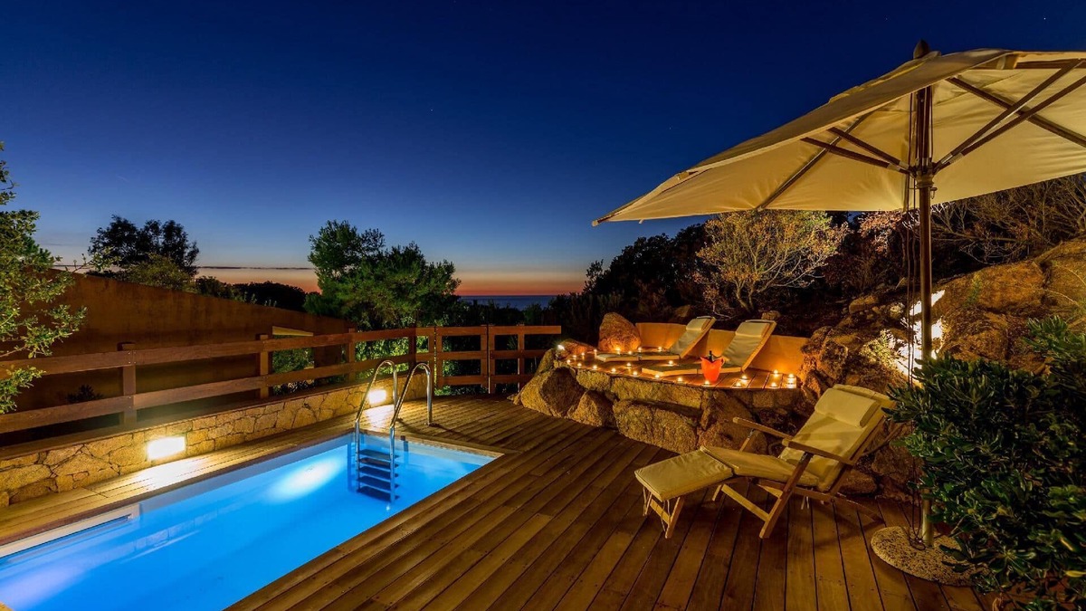 Costa Paradiso House | Holiday house for two people, surrounded by abundant greenery and close to the sea, ideal for switching off