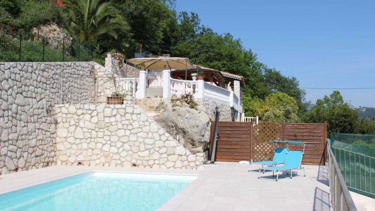 Gattieres House | Holiday house Gattières for 1 - 6 persons with 3 bedrooms - Holiday home