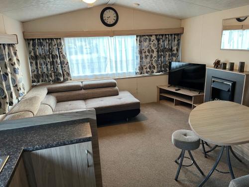 Great Houghton Resort | Holiday house
