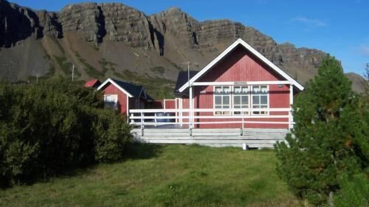 Borgarnes House | Holiday house Hvanneyri for 1 - 4 persons with 2 bedrooms - Holiday home