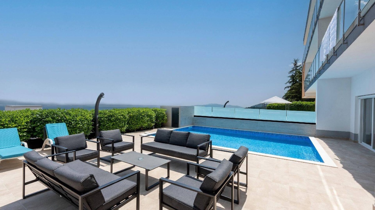 Icici House | Holiday house Ičići for 1 - 10 persons with 5 bedrooms - Holiday home