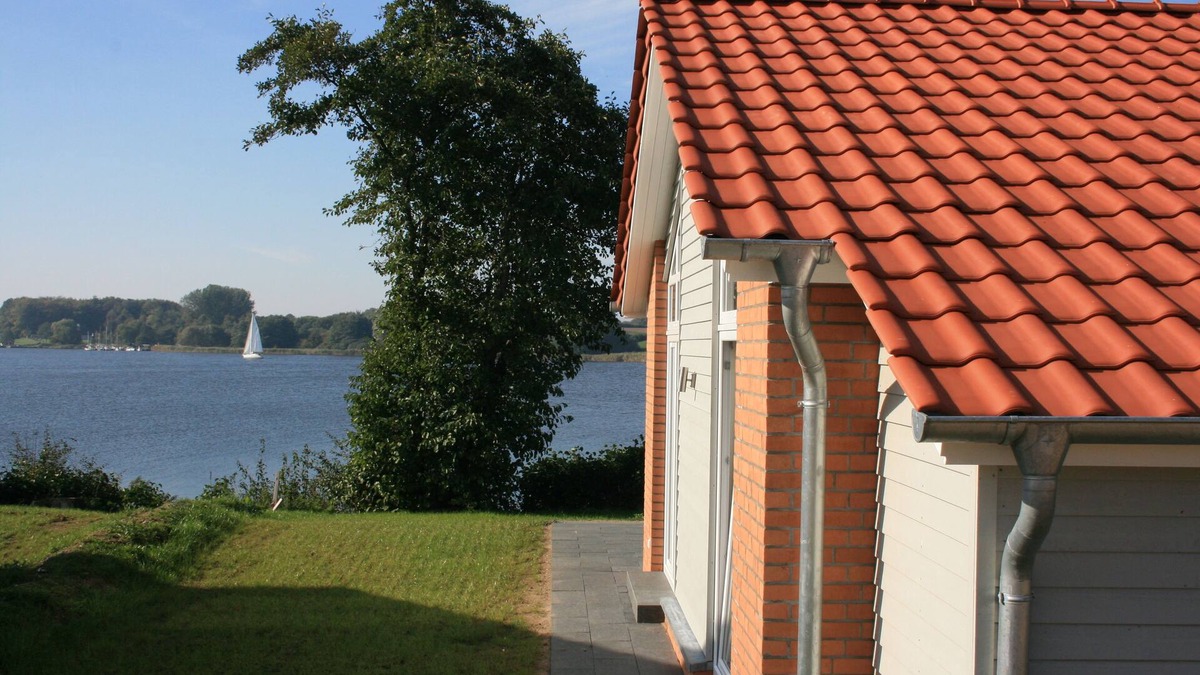 Kosel House | Holiday house in direct water situation | Sauna | Whirlpool | Fireplace | Free Wi-Fi