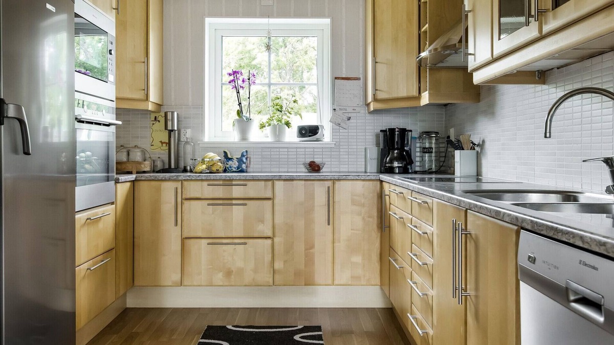Holminge House | Holiday house in Hölminge with panoramic views of Lake Bolmen | SE06024
