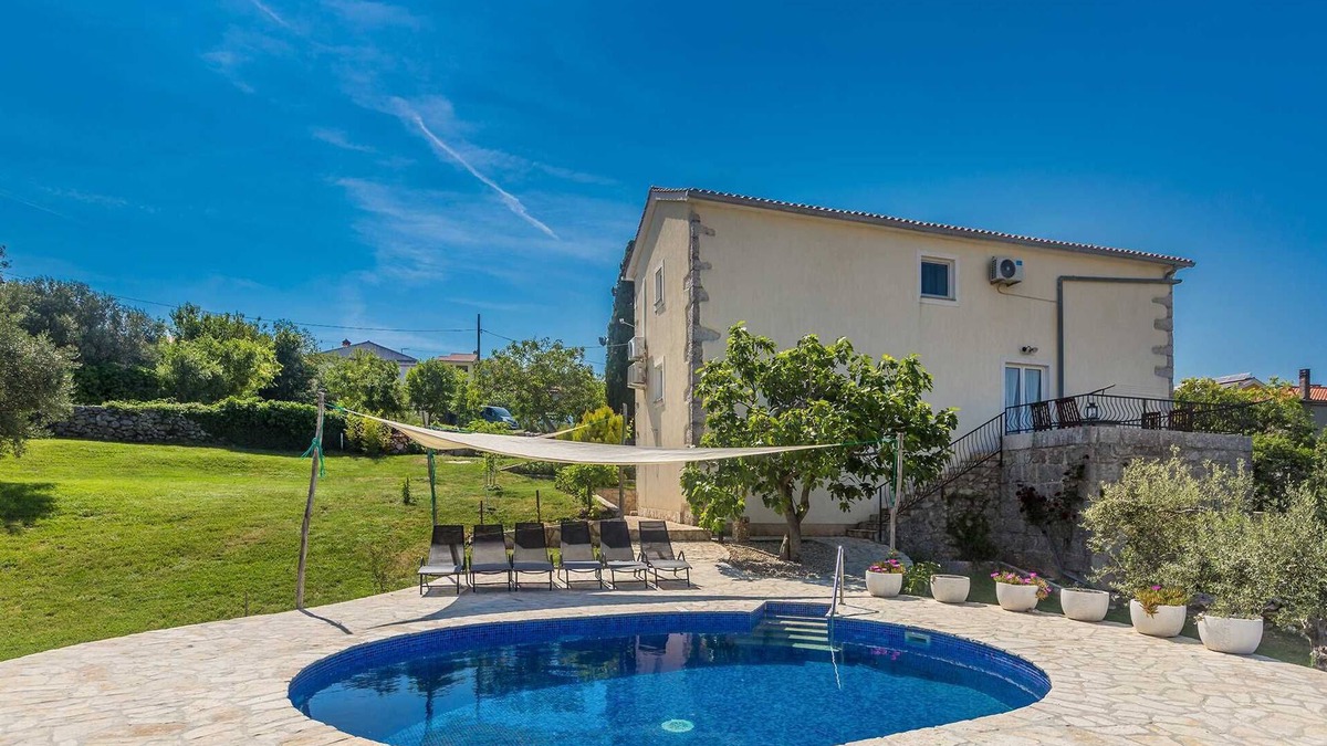Salatic House | Holiday house JELE