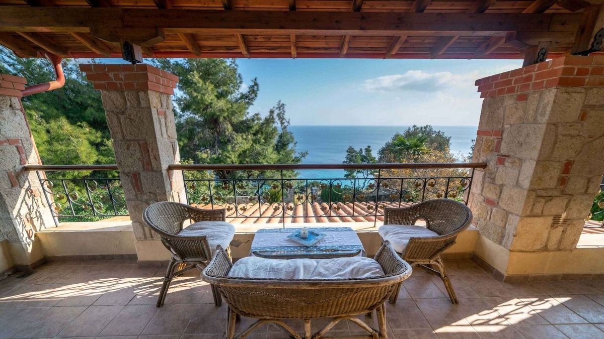 Afytos House | Holiday house Kassandrino for 1 - 8 persons with 3 bedrooms - Holiday home
