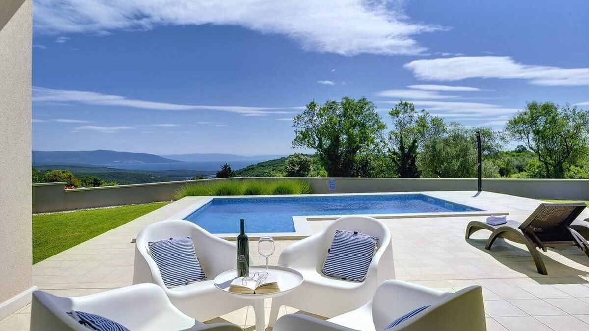 Kavran House | Holiday house Krnica for 1 - 6 persons with 2 bedrooms - Holiday home