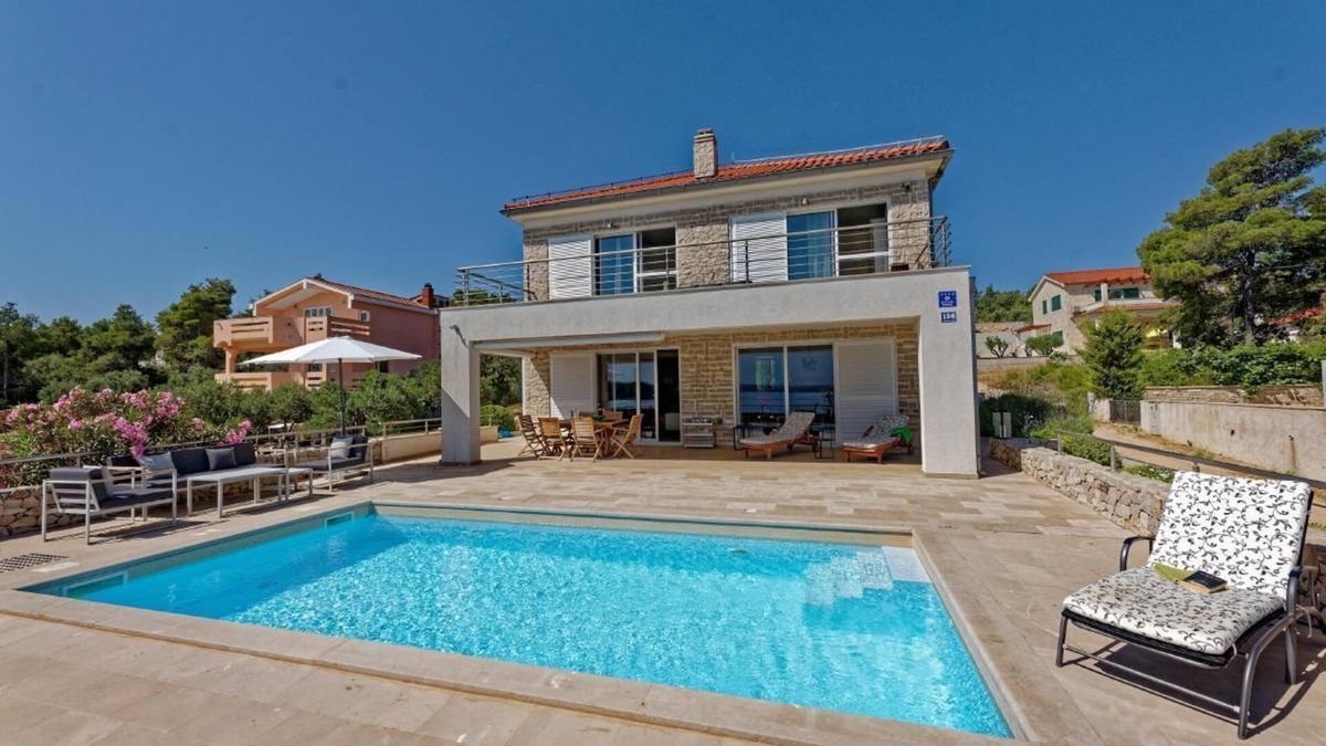 Kukljica House | Holiday house Kukljica for 1 - 6 persons with 3 bedrooms - Holiday house